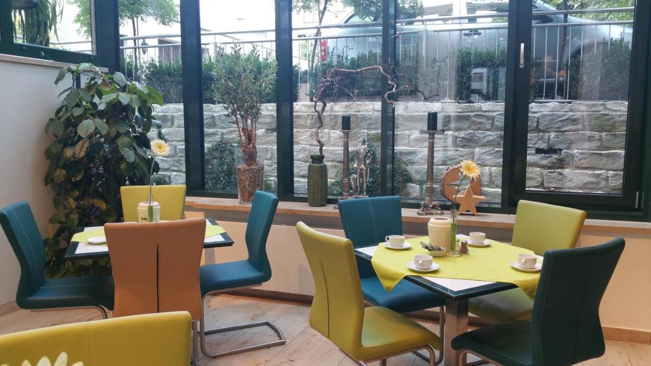Hotel Cristal Nuremberg Exterior photo